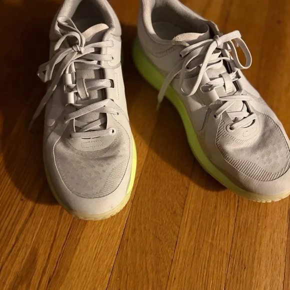 Lululemon Strongfeel Women's Training Shoe - Picture 2 of 10